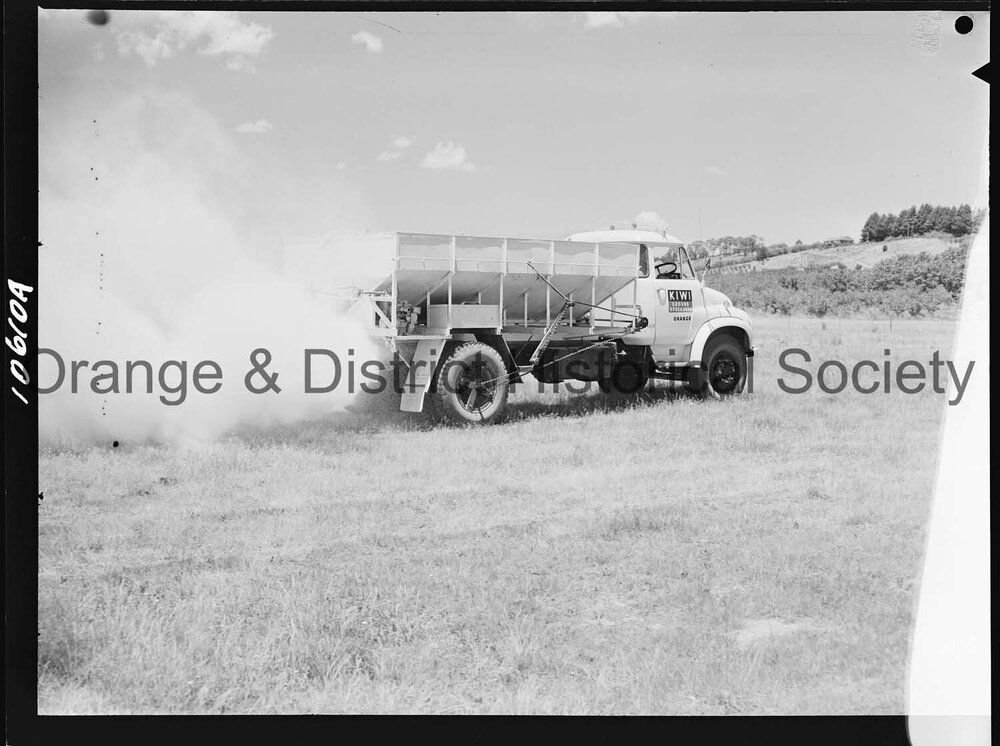 Kiwi grain spreader for Hazair Agricultural Branch