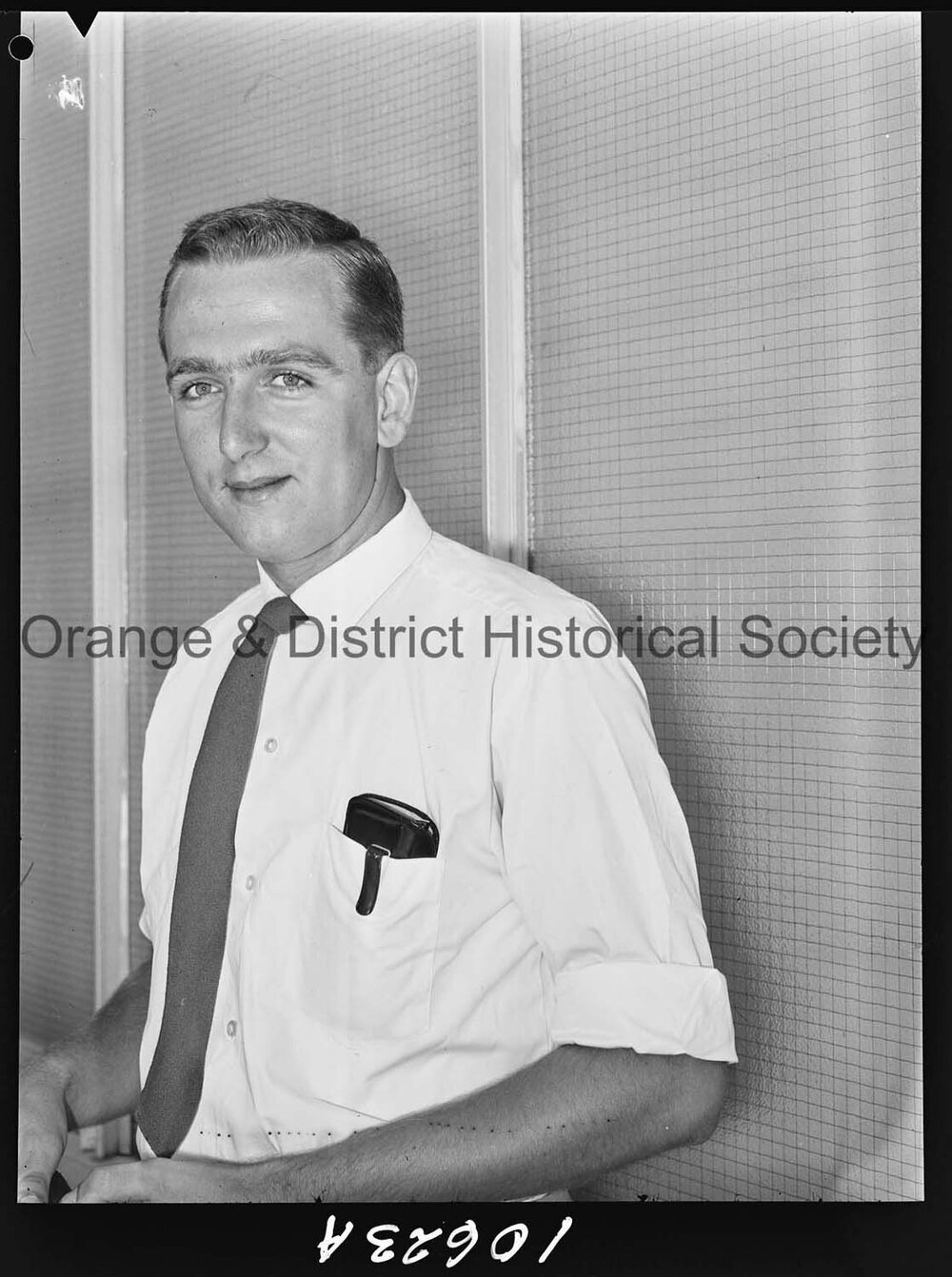 Mr R J Batey