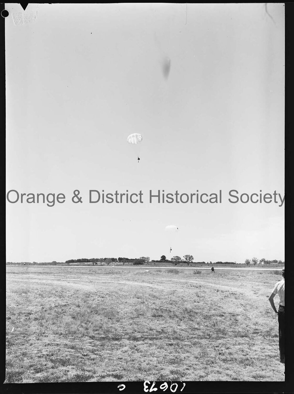 Orange Air Pageant