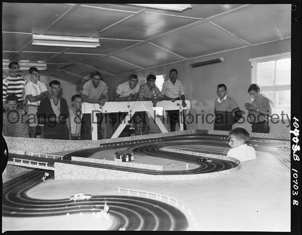 Hobby car racing