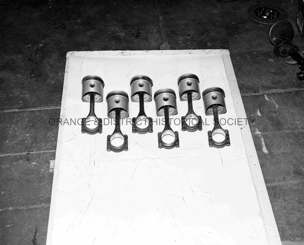 Cylinder head for J Lovick advertisement