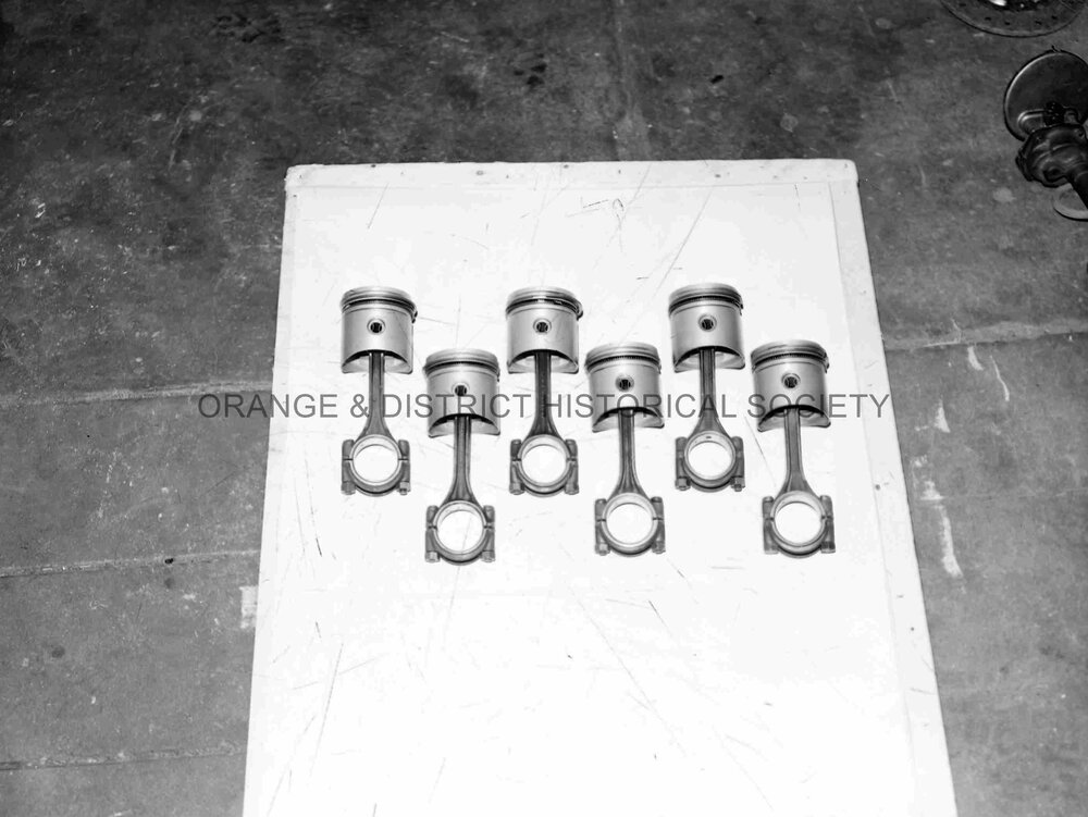 Cylinder head for J Lovick advertisement