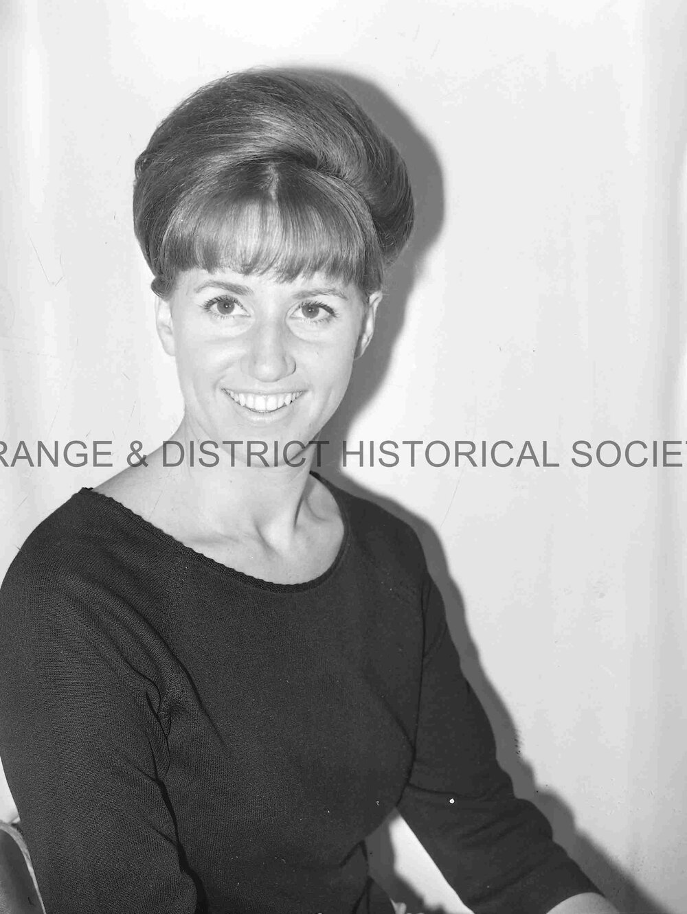 Val Andrews, Miss Australia entrant