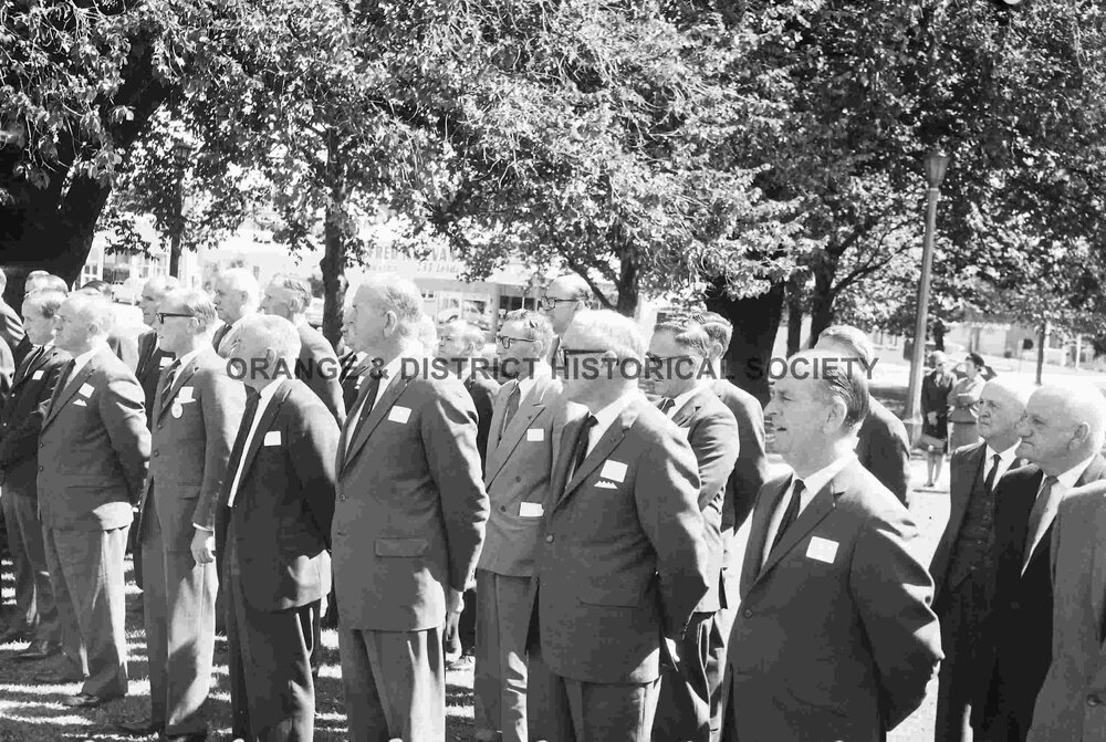 Legacy delegates at Cenotaph
