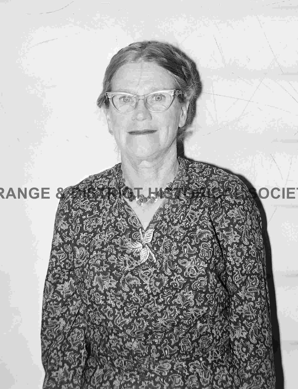 Passport photo Mrs H G Wright