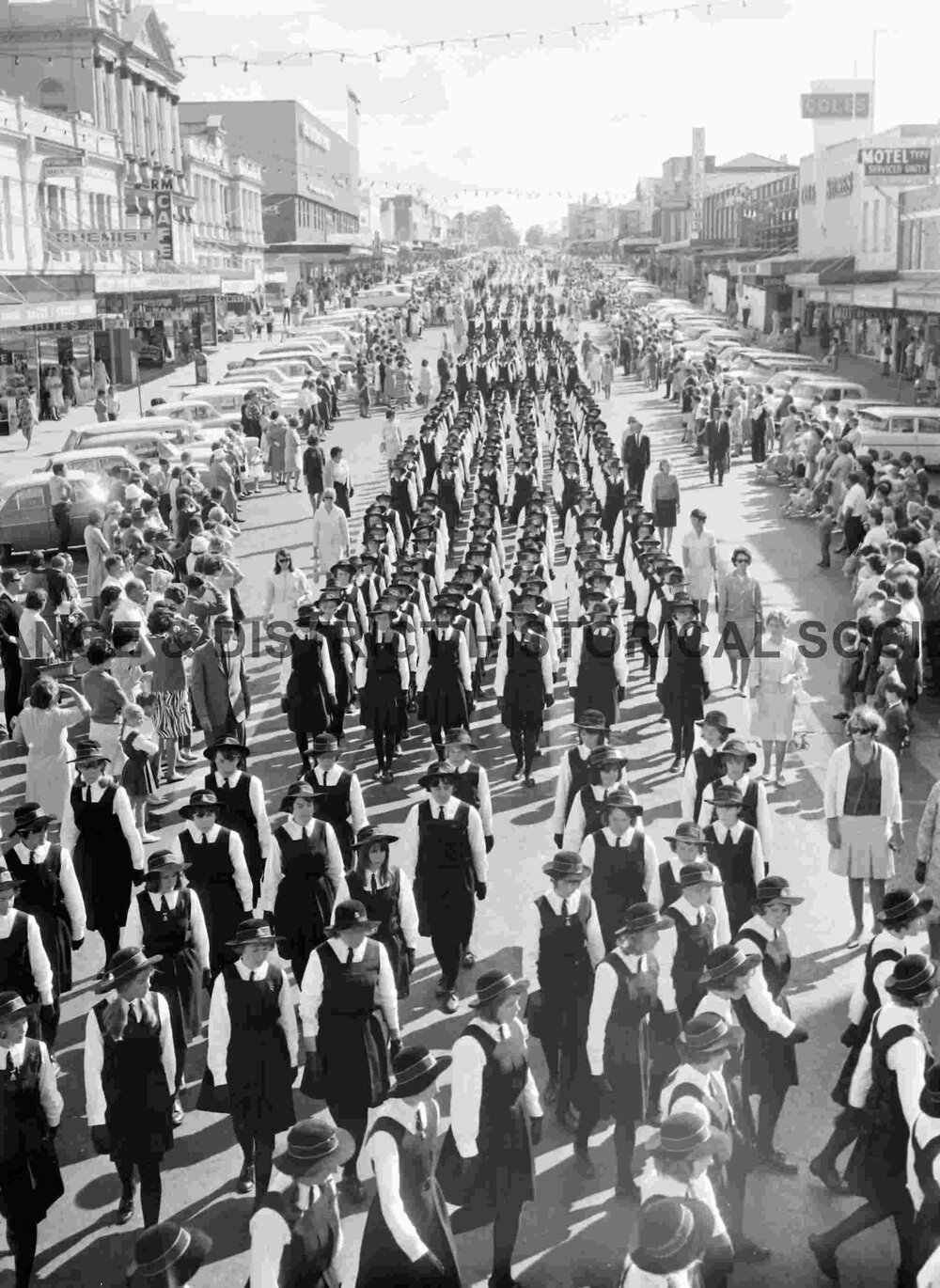 Secondary School children at Anzac Day march