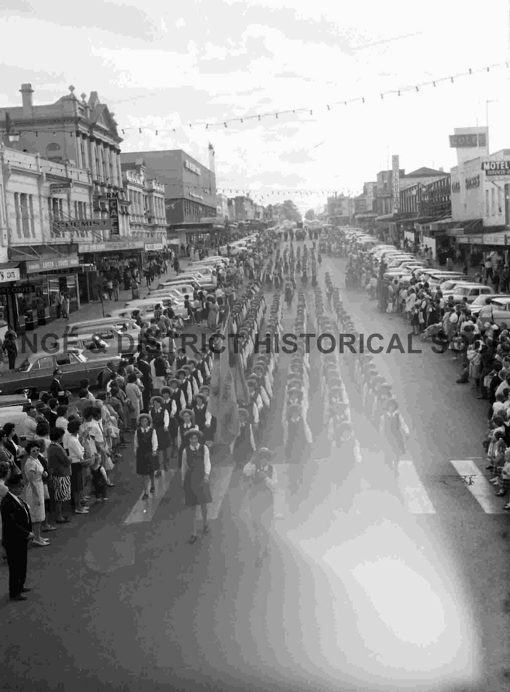 Secondary School children at Anzac Day march