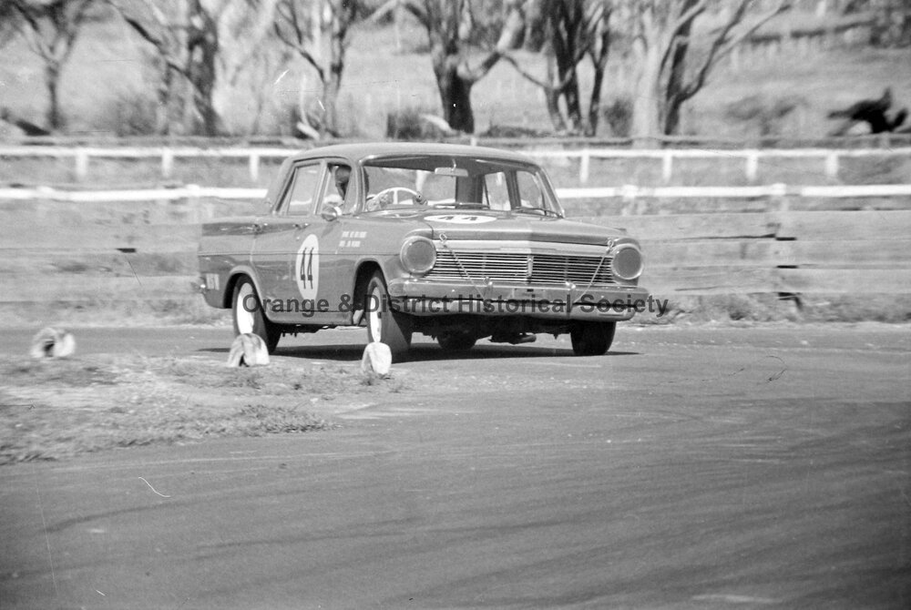 Towac Park car racing