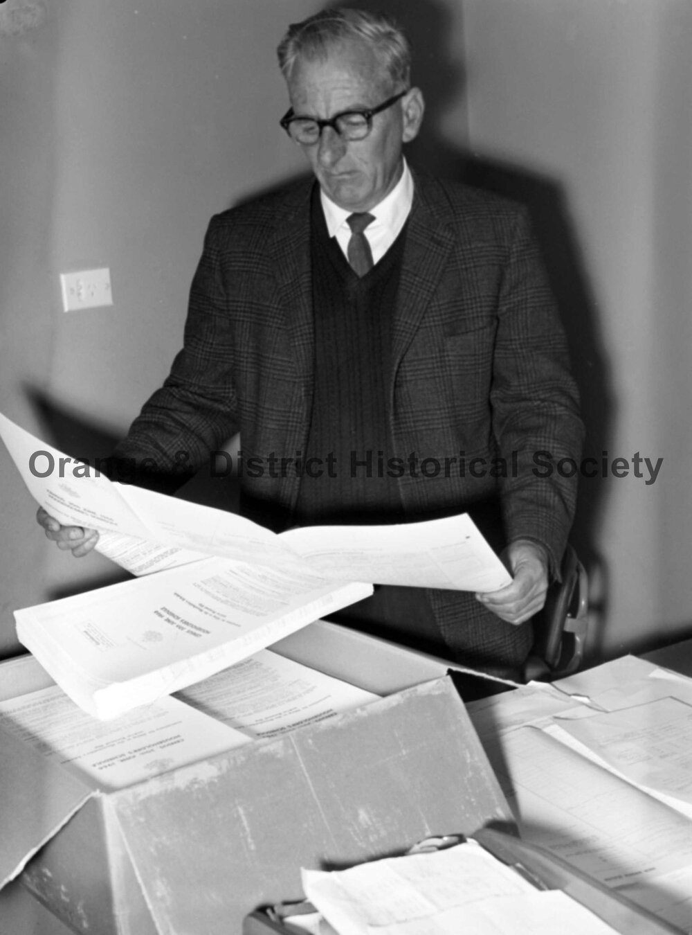 Mr G M Rhynehart