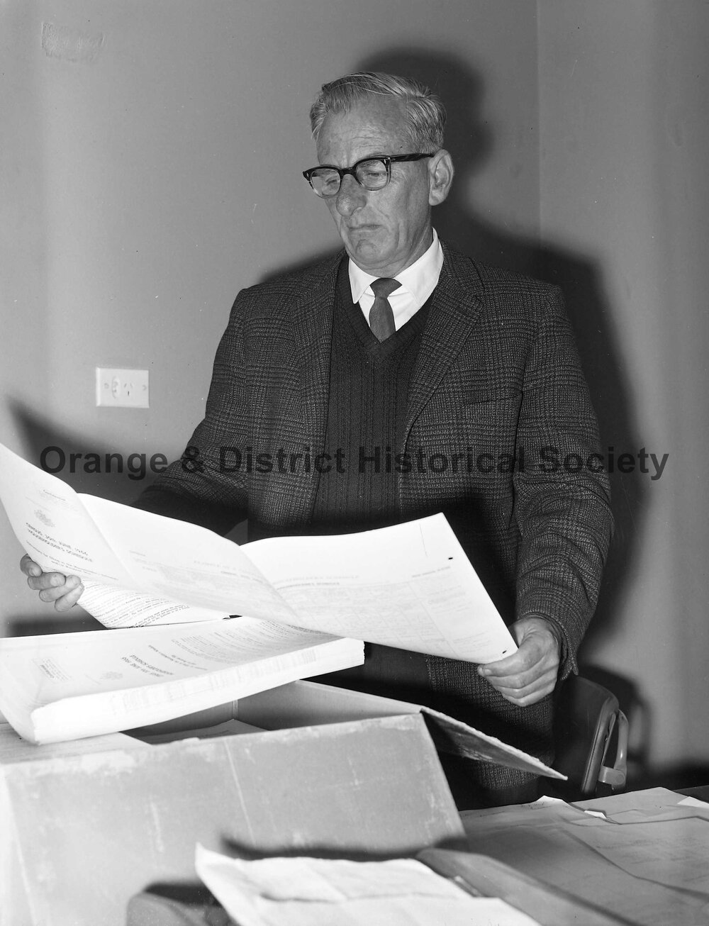 Mr G M Rhynehart