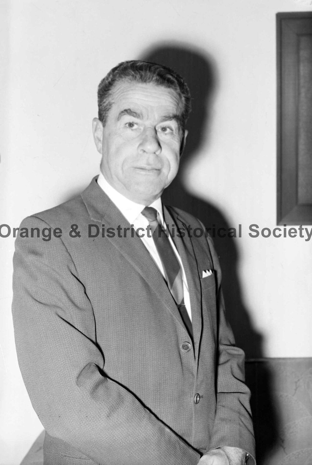 Mr A H Jones
