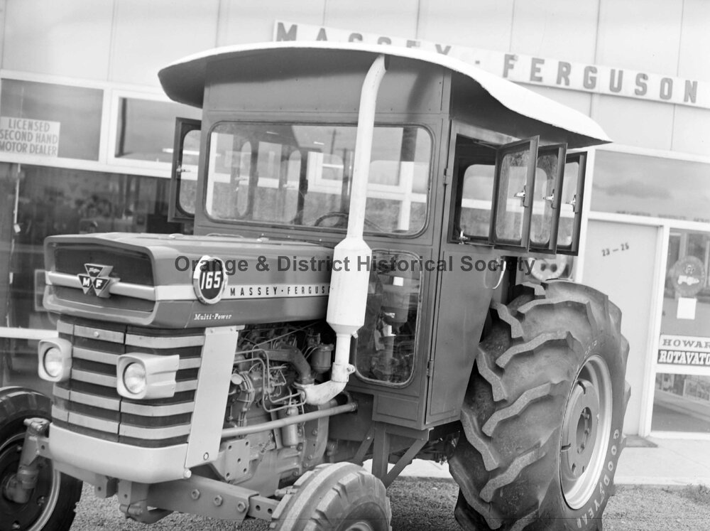 Tractor canopy