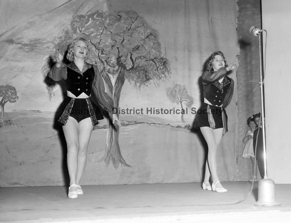 Mrs Jurd's dance pupils at the School of Arts