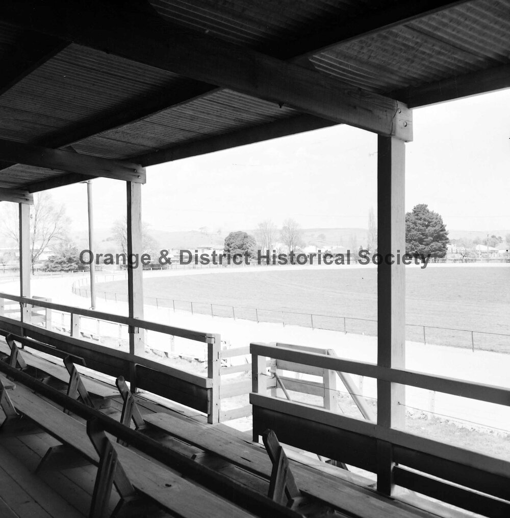 Blayney trotting track