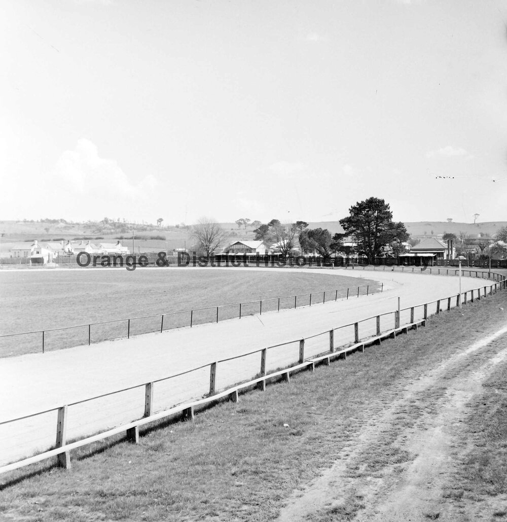Blayney trotting track