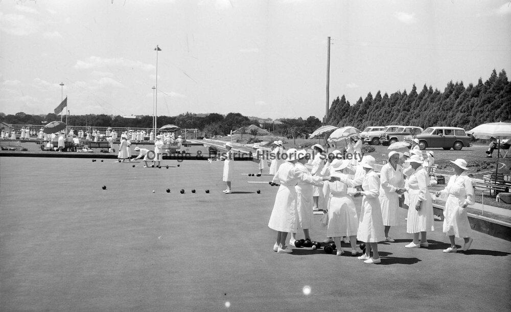 Orange Women's Bowling Club's carnival