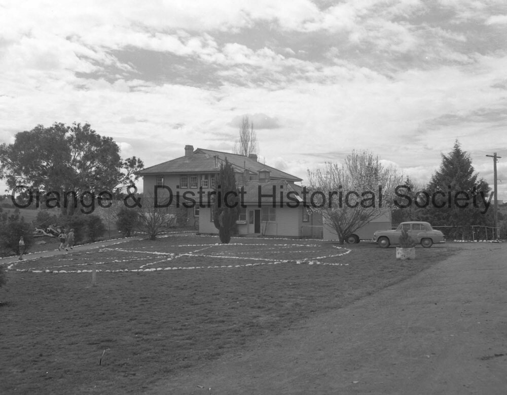 Lord Berryman visits Fairbridge Farm