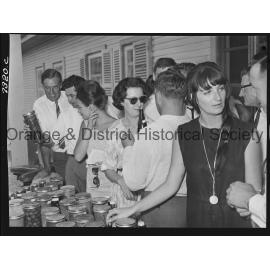 Visiting Sydney journalists at Fairbridge Farm