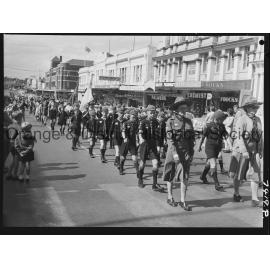 Anzac March and Service in Robertson Park