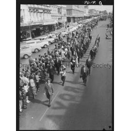 Anzac March and Service in Robertson Park