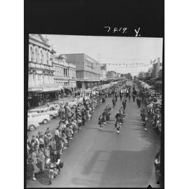 Anzac March and Service in Robertson Park