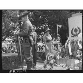 Anzac March and Service in Robertson Park