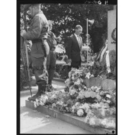 Anzac March and Service in Robertson Park