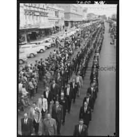Anzac March and Service in Robertson Park
