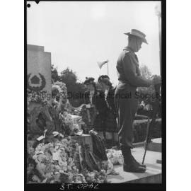 Anzac March and Service in Robertson Park