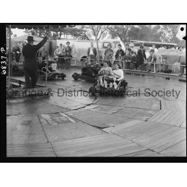 Molong Show