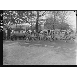 Liverpool to Dubbo cycle race
