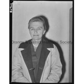 Passport photo Mrs W Martin