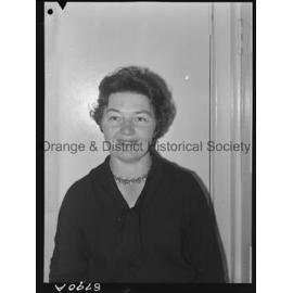 Passport photo Dorothy Brown