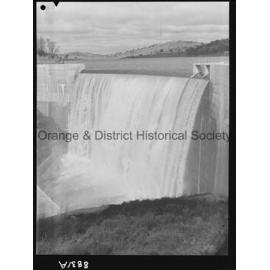 Suma Park water over the spillway