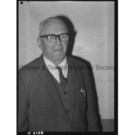 Mr W F Dawson