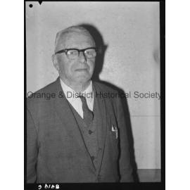 Mr W F Dawson