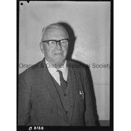Mr W F Dawson