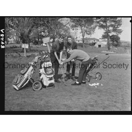 Golf lessons for Kiwis by Orange professional Rex Carter