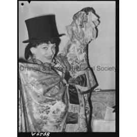 Miss Rosalinde Fuller