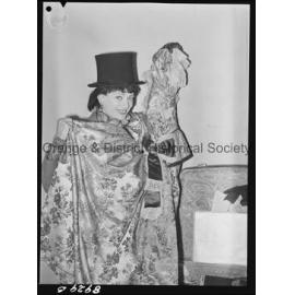 Miss Rosalinde Fuller