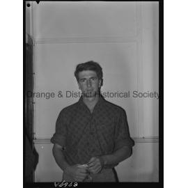 Passport photo Bob Irvine
