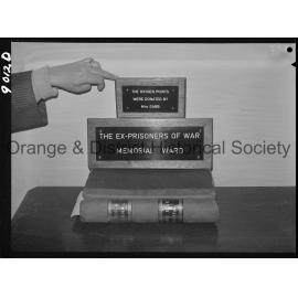 Plaque presentation