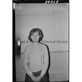 Passport photo Vicki Hunter