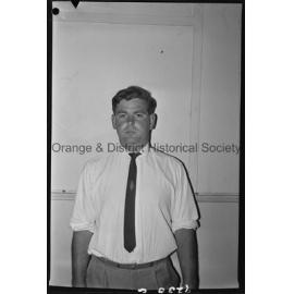 Passport photo Frank Gow