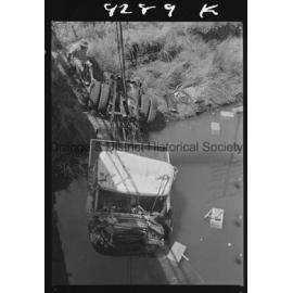Semi-trailer accident