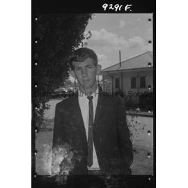 Allan Waters, Email Apprentice applicant