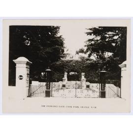 The entrance gate, Cook Park, Orange