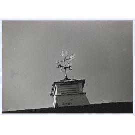 Weather vane