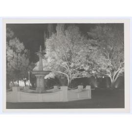 Whitney Fountain, Robertson Park, Orange