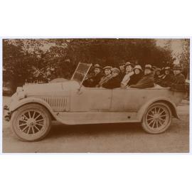 Unidentified carload of people